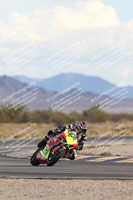 media/Nov-16-2025-Race Pace (Sun) [[8c5fa54630]]/Non Verified Riders (1st 20 Minutes)/5-Turn 15 (110pm)/